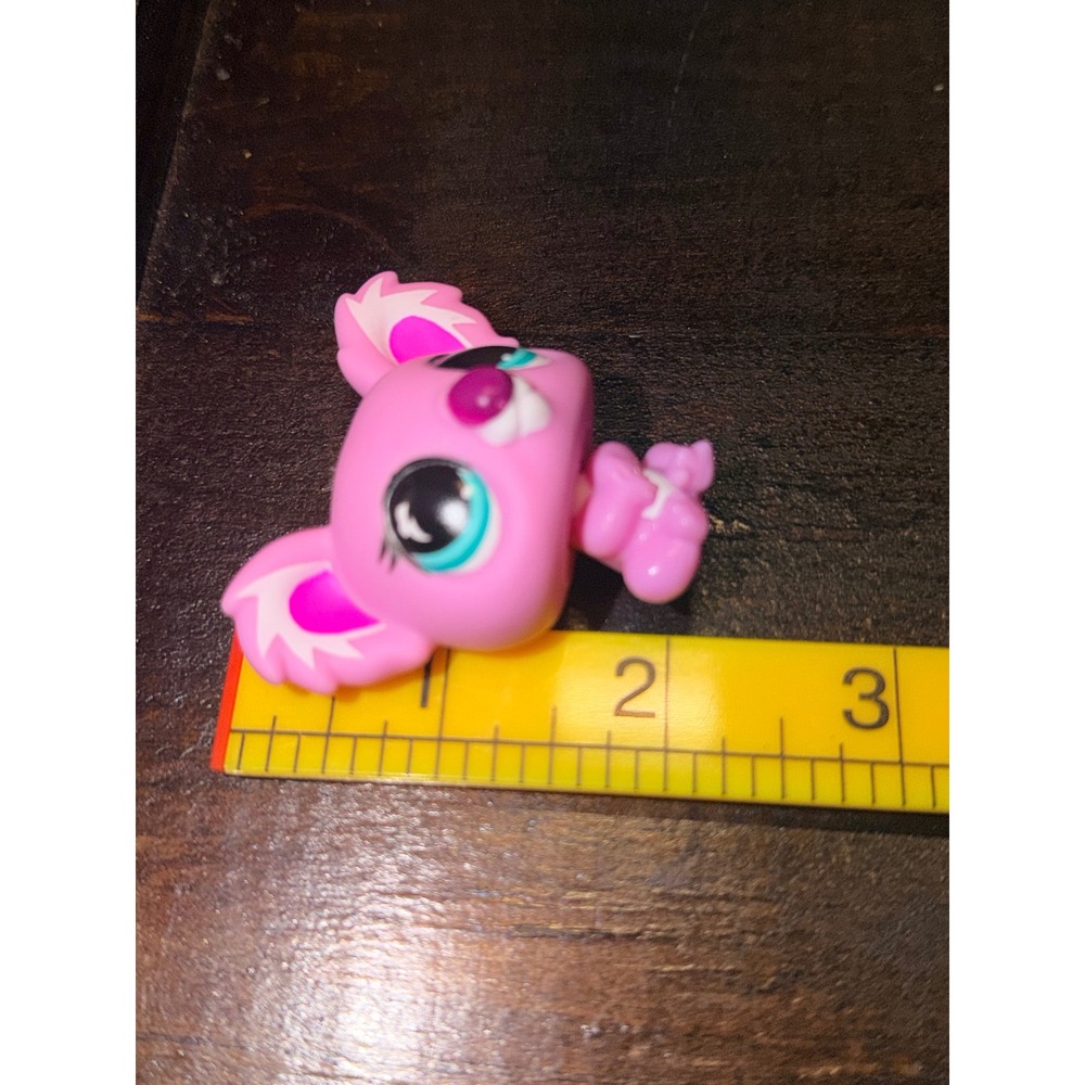 Hasbro Littlest Pet Shop Pink Koala Bear Teal Eyes Bobble Head Figure LPS - Picture 2 of 7